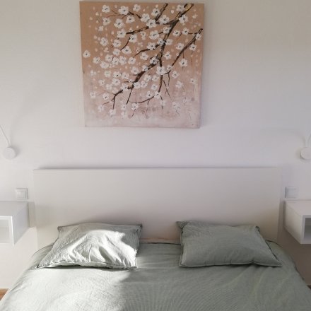 TIR24 Top Floor Apartment