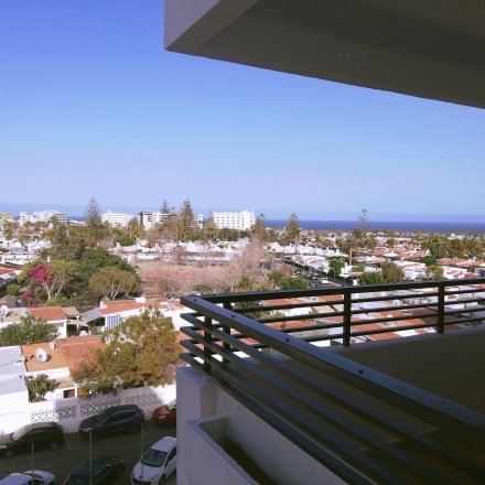 TIR24 Top Floor Apartment