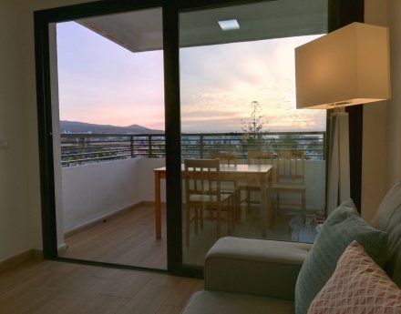 TIR24 Top Floor Apartment