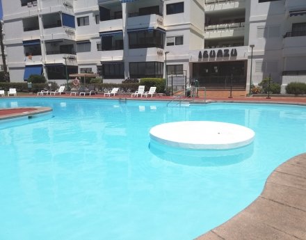 TIR24 Top Floor Apartment