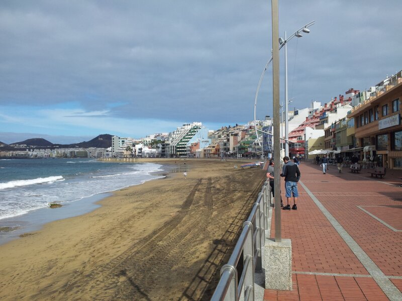 Las Canteras Beach